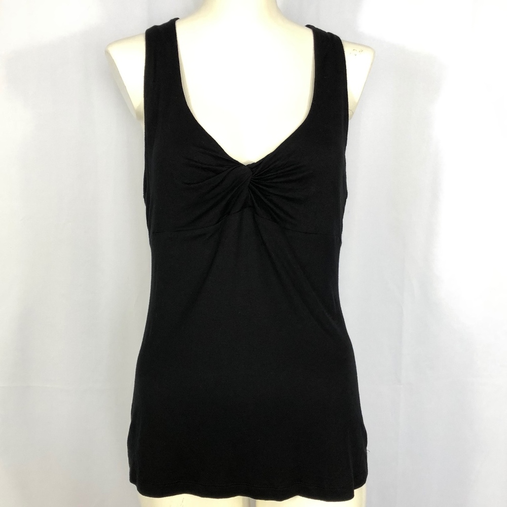 Ambrielle Black Tank Womens V Neck Size Med G518